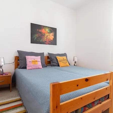 Διαμέρισμα With Parking Space Privlaka, Zadar - 24582 *